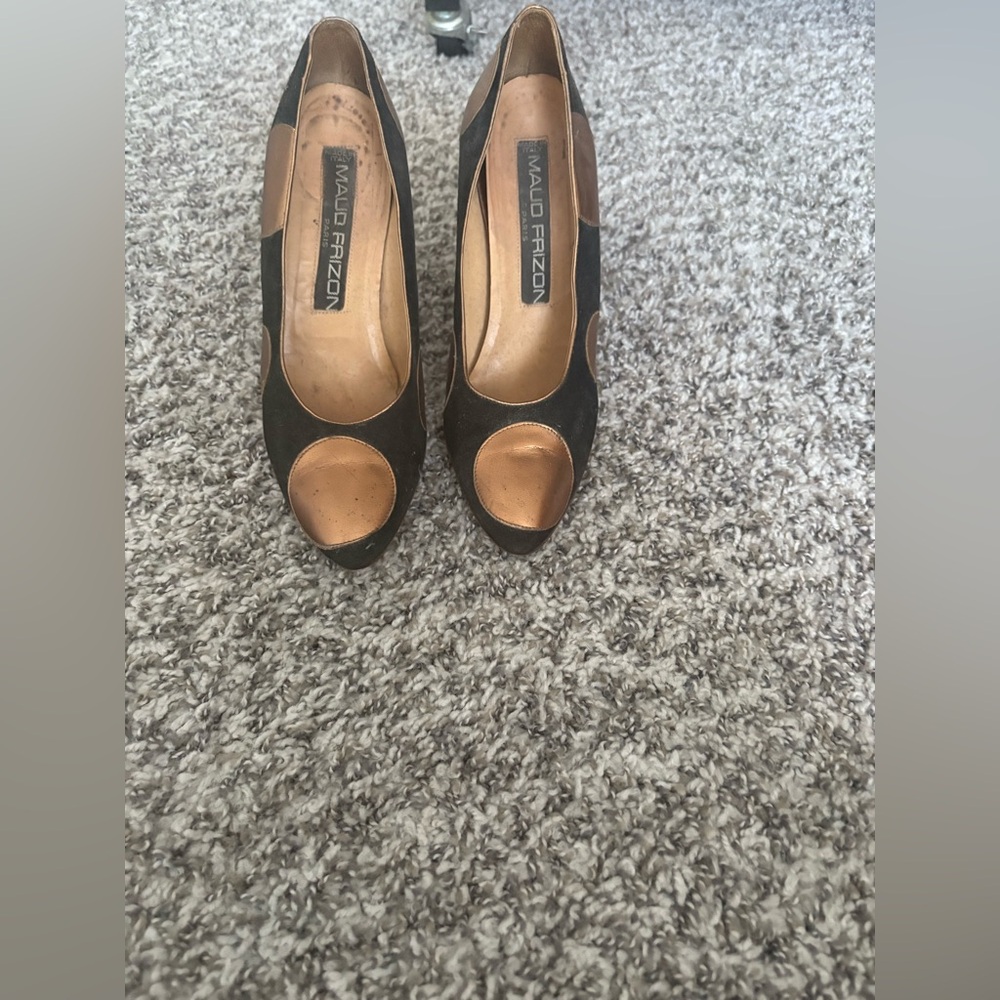 MAUD FRIZON Black and Bronze Heels - Picture 4 of 4